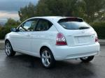 Hyundai Accent 3-Door 2006 года (US)